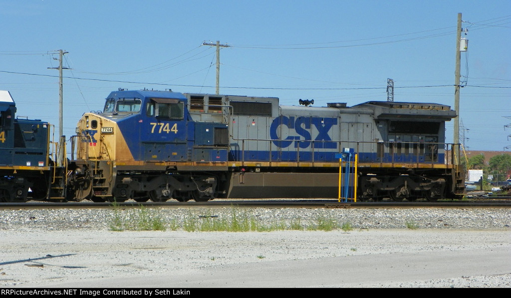 CSX 7744